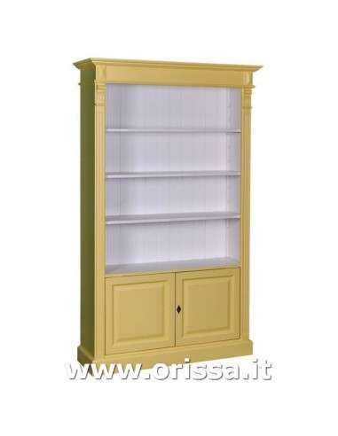 Libreria in legno colorata con antine e mensole stile country e nordico MS160