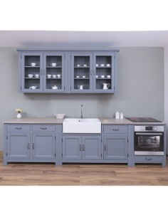 Cucina country in legno colorata – 3 moduli base e pensile vetro, top su misura 2