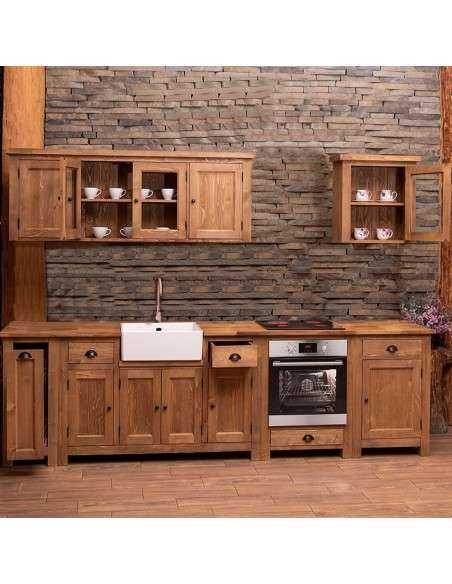 Cucina 322 cm rustica in legno – top in pino, pensili vetro, finitura cera