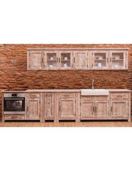 Cucina shabby chic in legno di pino – moduli affiancati con top su misura