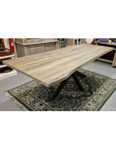 Tavolo da pranzo stile industrial in pino massello e ferro – 240 cm