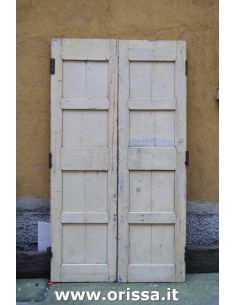 Coppia ante con legno massello shabby colore bianco/crema decapato TE144 2