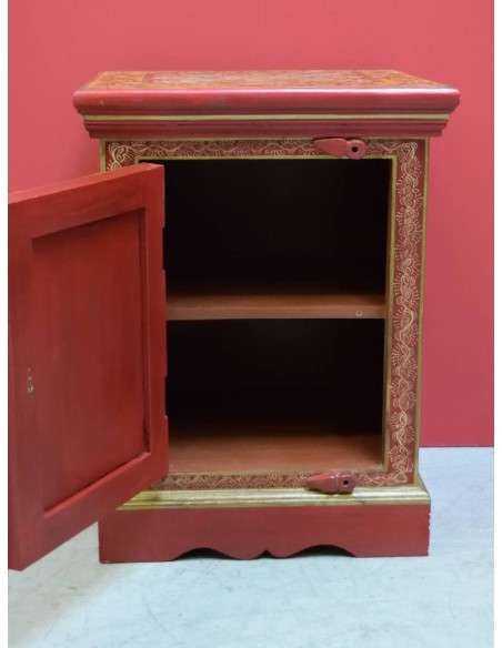 Comodino in legno massello decorato colore rosso con fiori TM108DX