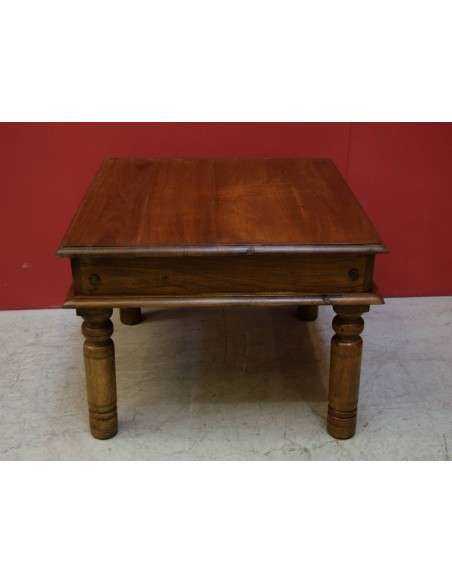 Tavolo takat in legno massello di indiano forma quadrata TM161