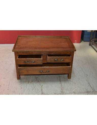 Tavolino basso in teak naturale con tre cassetti – uso scrivania da terra o comodino TS069