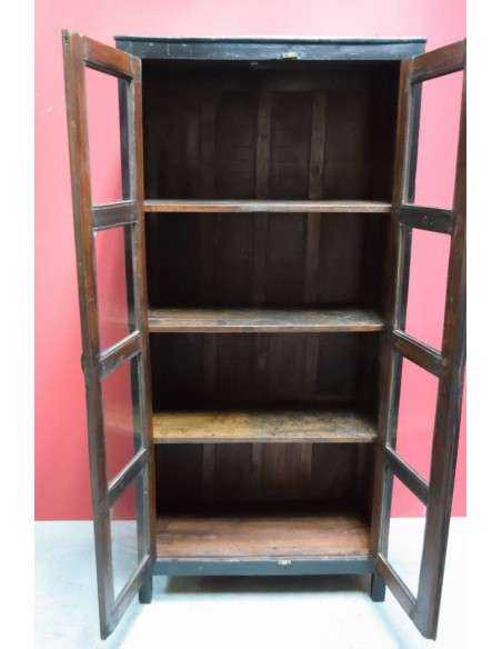Vetrina a due ante in legno massello colore nero H192cm TP019