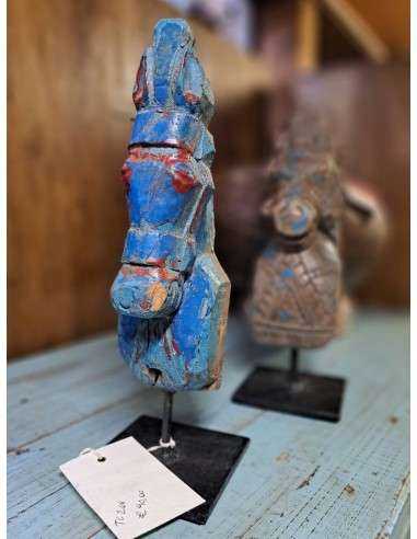 Scultura in legno su basamento in ferro testa cavallo blu H30cm cx192