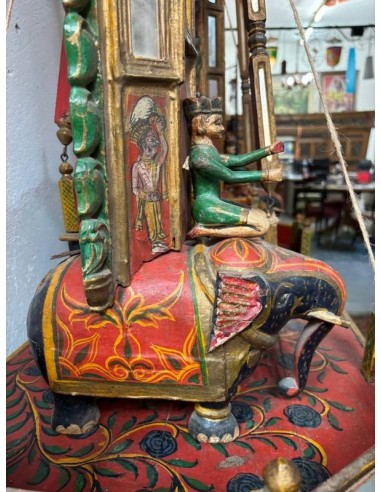 Antico Hindola Indiano Rajasthan XIX Secolo | Jhula Rituale in Legno Dipinto