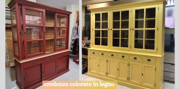 Credenze colorate in legno massello